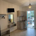 River Διαμέρισμα *