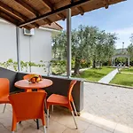 River Διαμέρισμα *