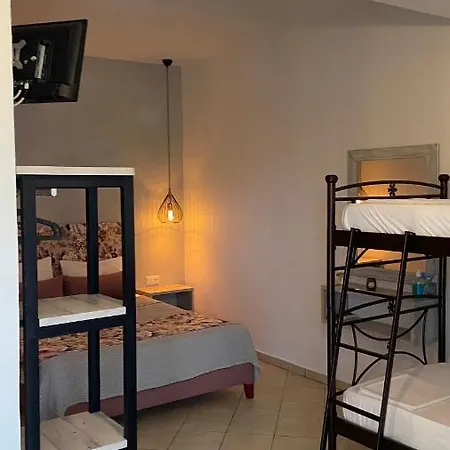 River Apartment *