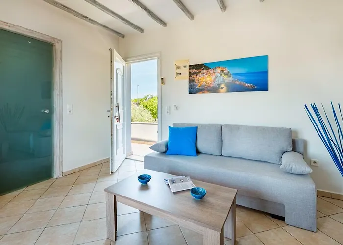 アパート River *